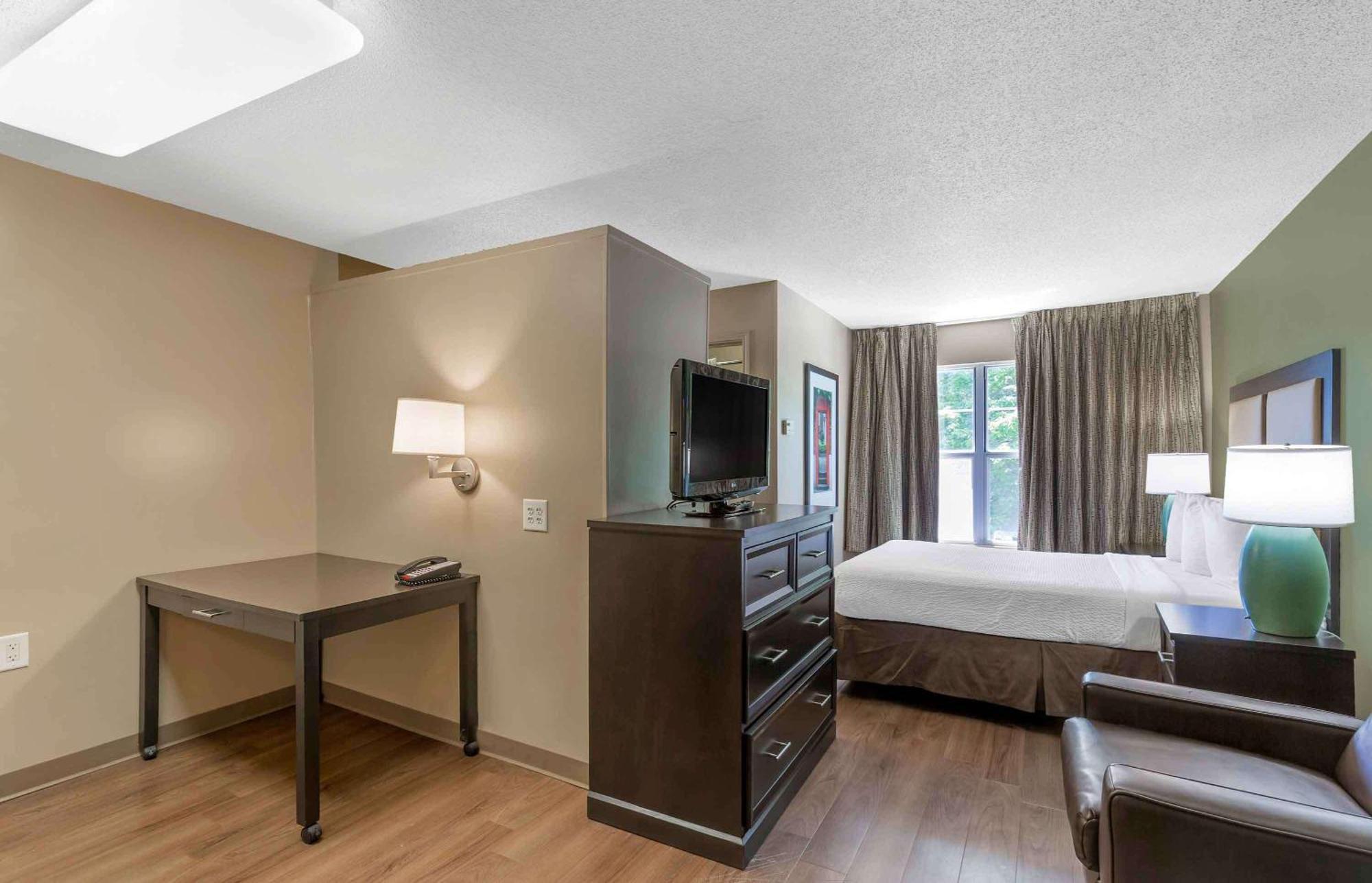 Extended Stay America Suites - Raleigh - Rtp - 4919 Miami Blvd Durham Exterior foto