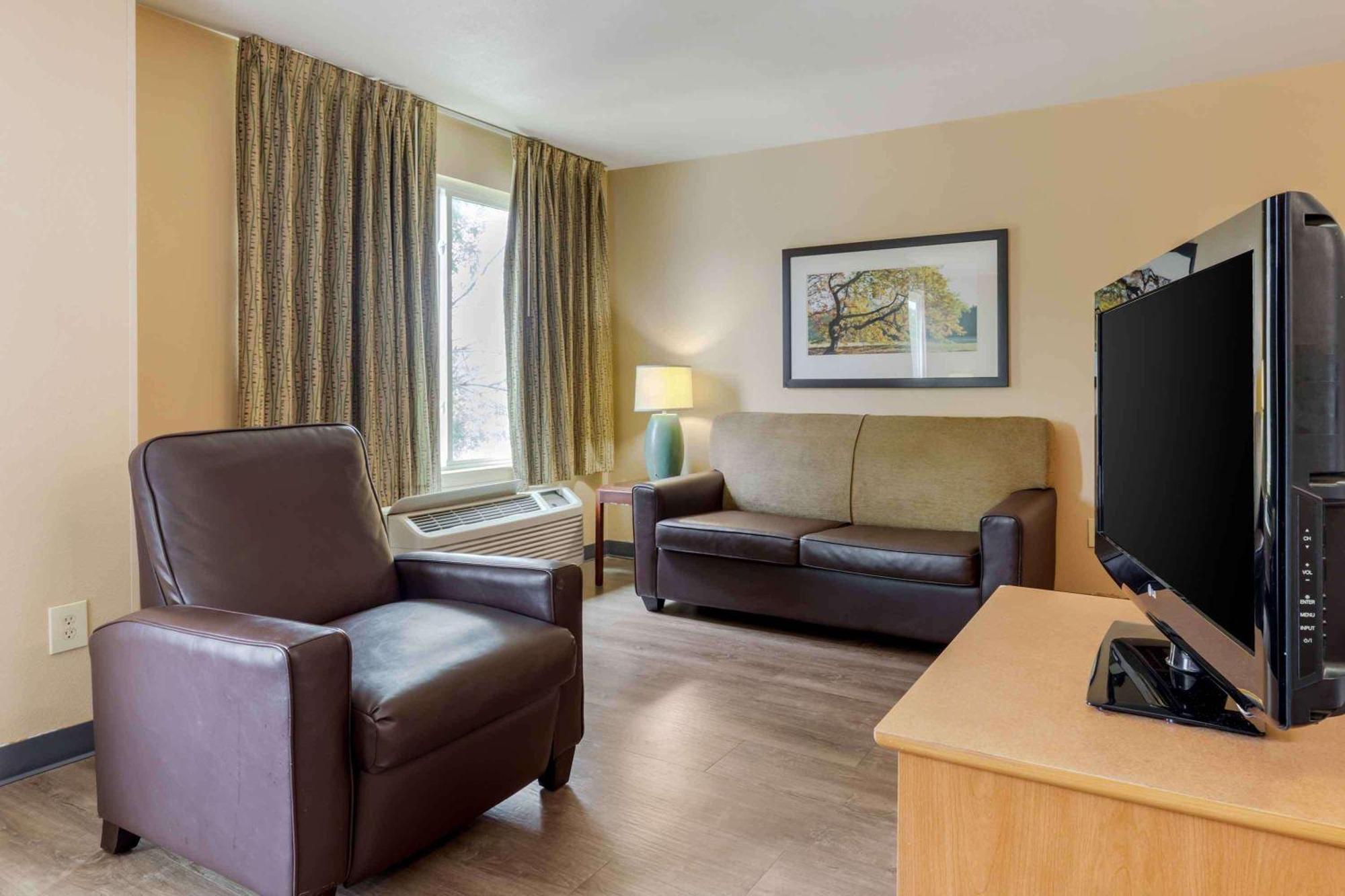 Extended Stay America Suites - Raleigh - Rtp - 4919 Miami Blvd Durham Exterior foto